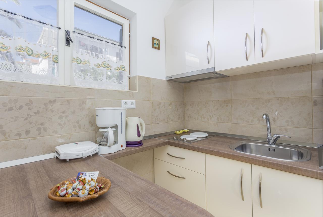 Apartmani Luna Хвар Экстерьер фото